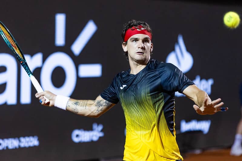 Tokyo Take-Off! Shapovalov Serves Past Johnson
