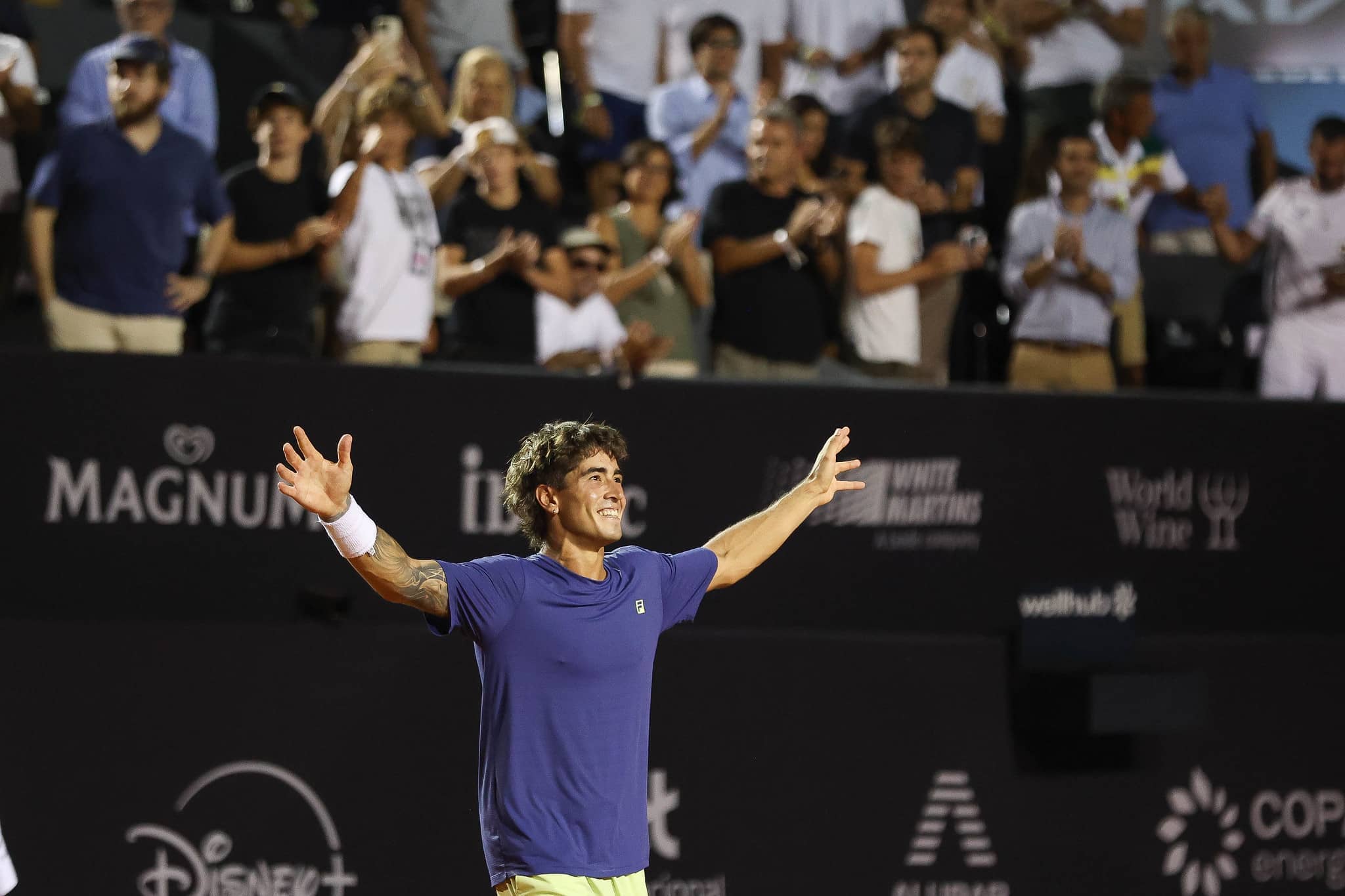 Tokyo Take-Off! Shapovalov Serves Past Johnson