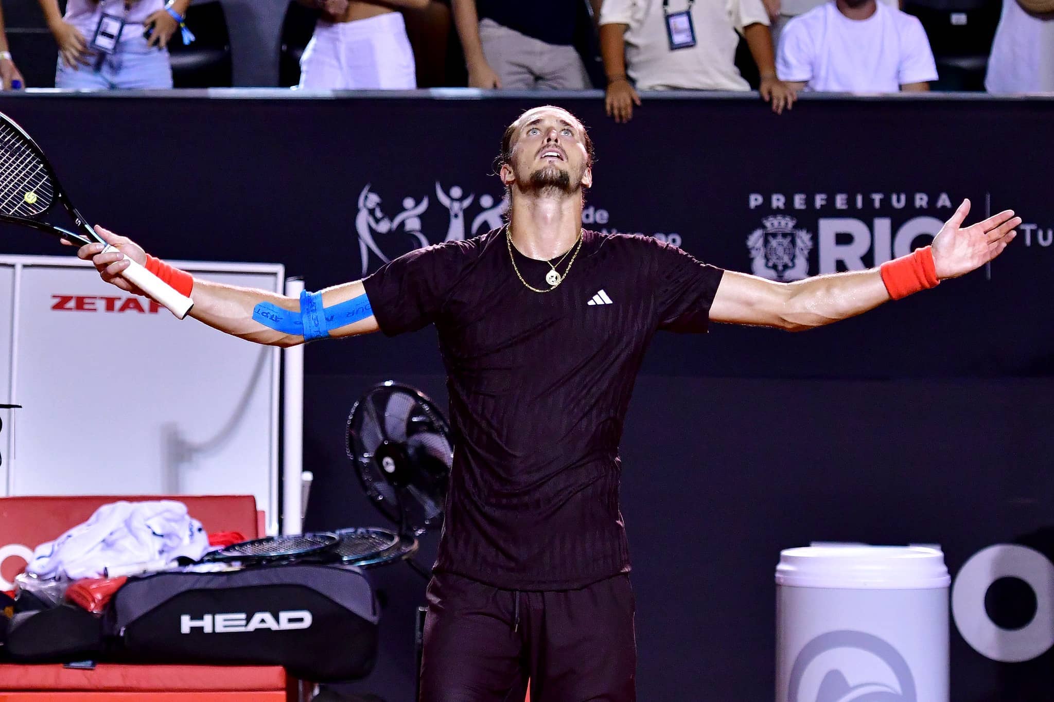 Tokyo Take-Off! Shapovalov Serves Past Johnson