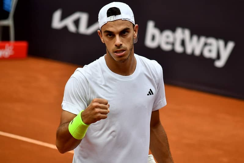 Tokyo Take-Off! Shapovalov Serves Past Johnson