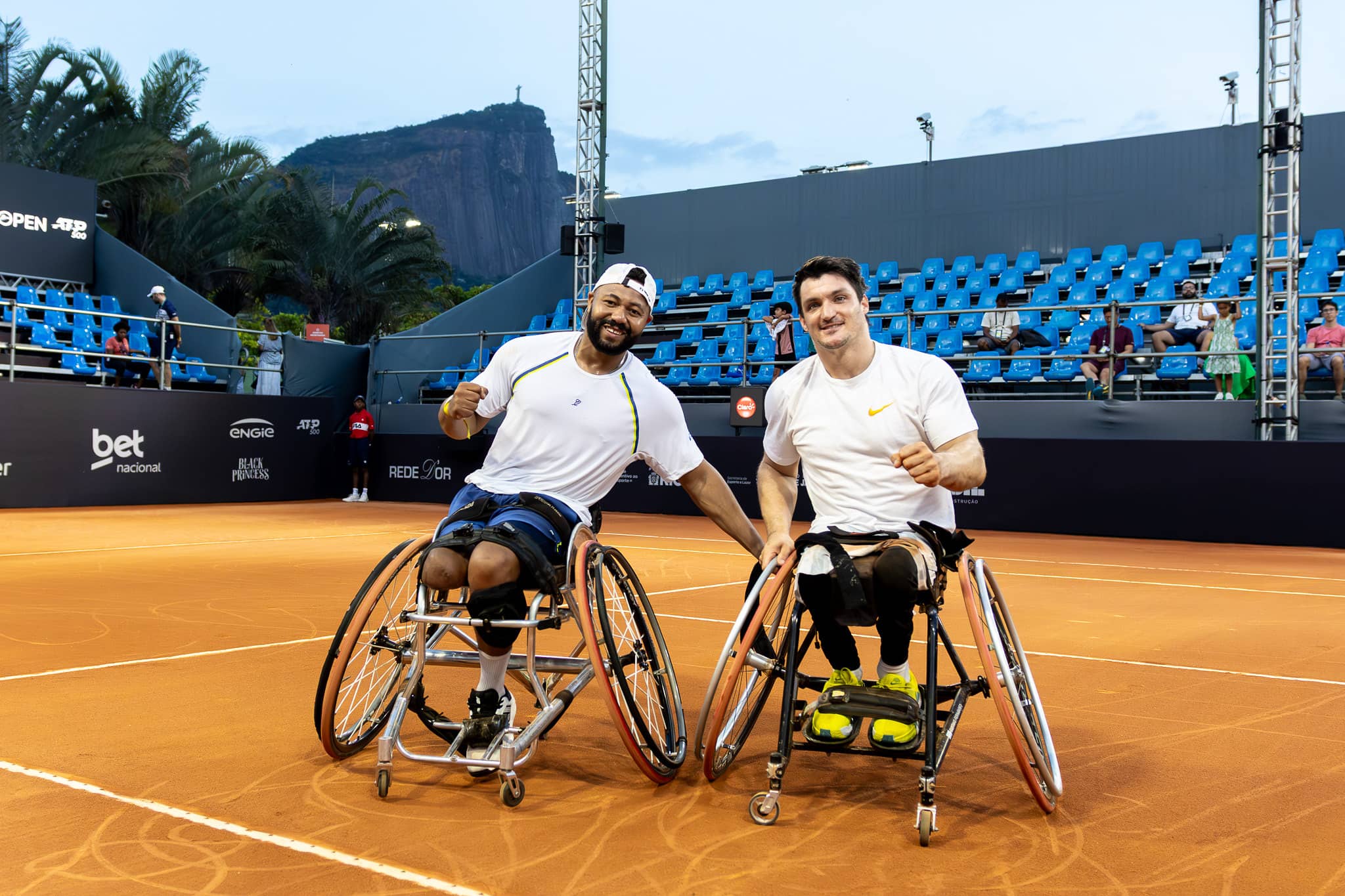 Tokyo Take-Off! Shapovalov Serves Past Johnson