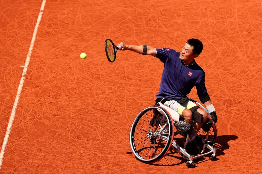 Tokyo Take-Off! Shapovalov Serves Past Johnson